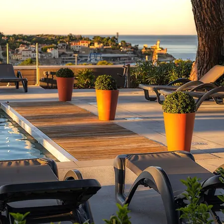 Hotel Les Jardins Du Cedre, Boutique & Gastronomie
