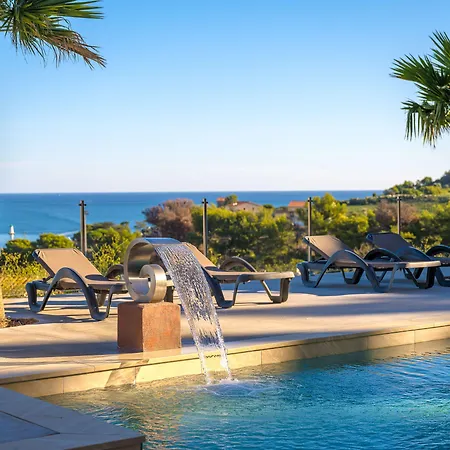 Les Jardins Du Cedre, Boutique & Gastronomie