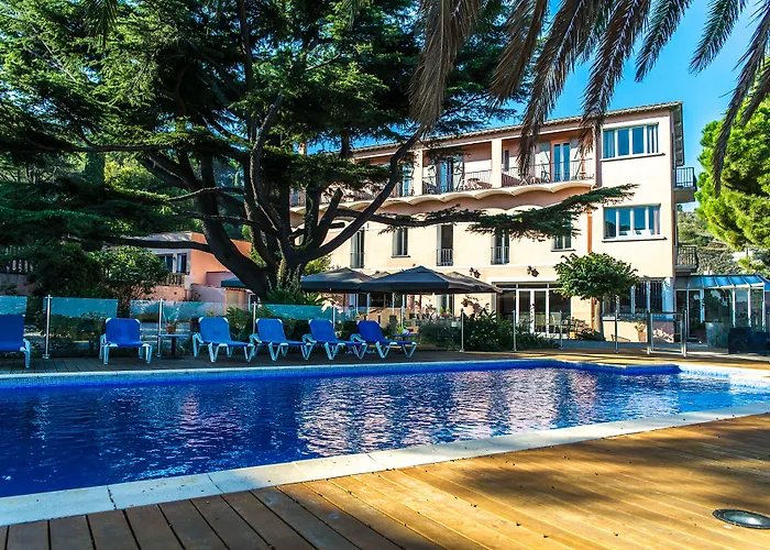 Hotel Les Jardins Du Cèdre