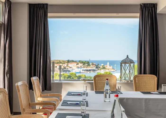 Les Jardins Du Cèdre Hotel 3*