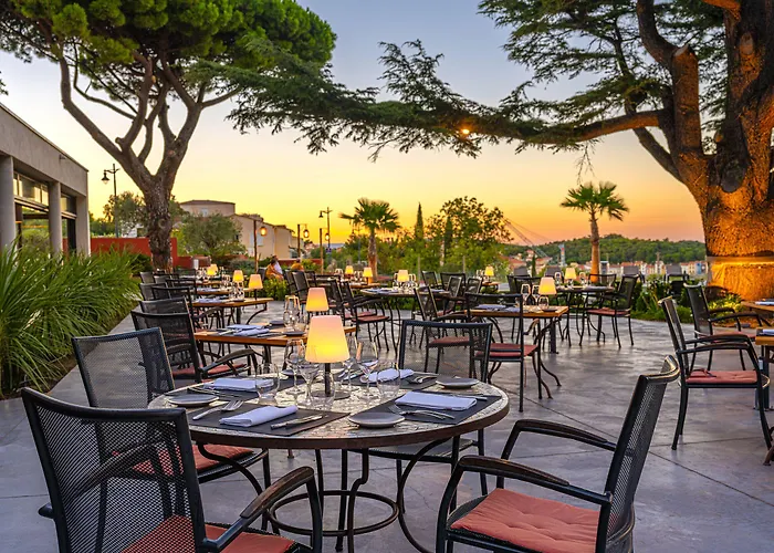 Les Jardins Du Cèdre Hotel 3*