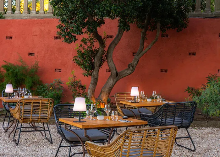 Les Jardins Du Cedre, Boutique & Gastronomie Port Vendres