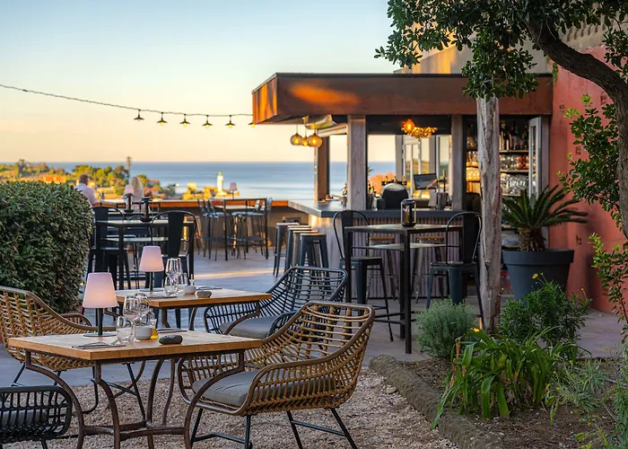 Les Jardins Du Cedre, Boutique & Gastronomie 3* Port Vendres